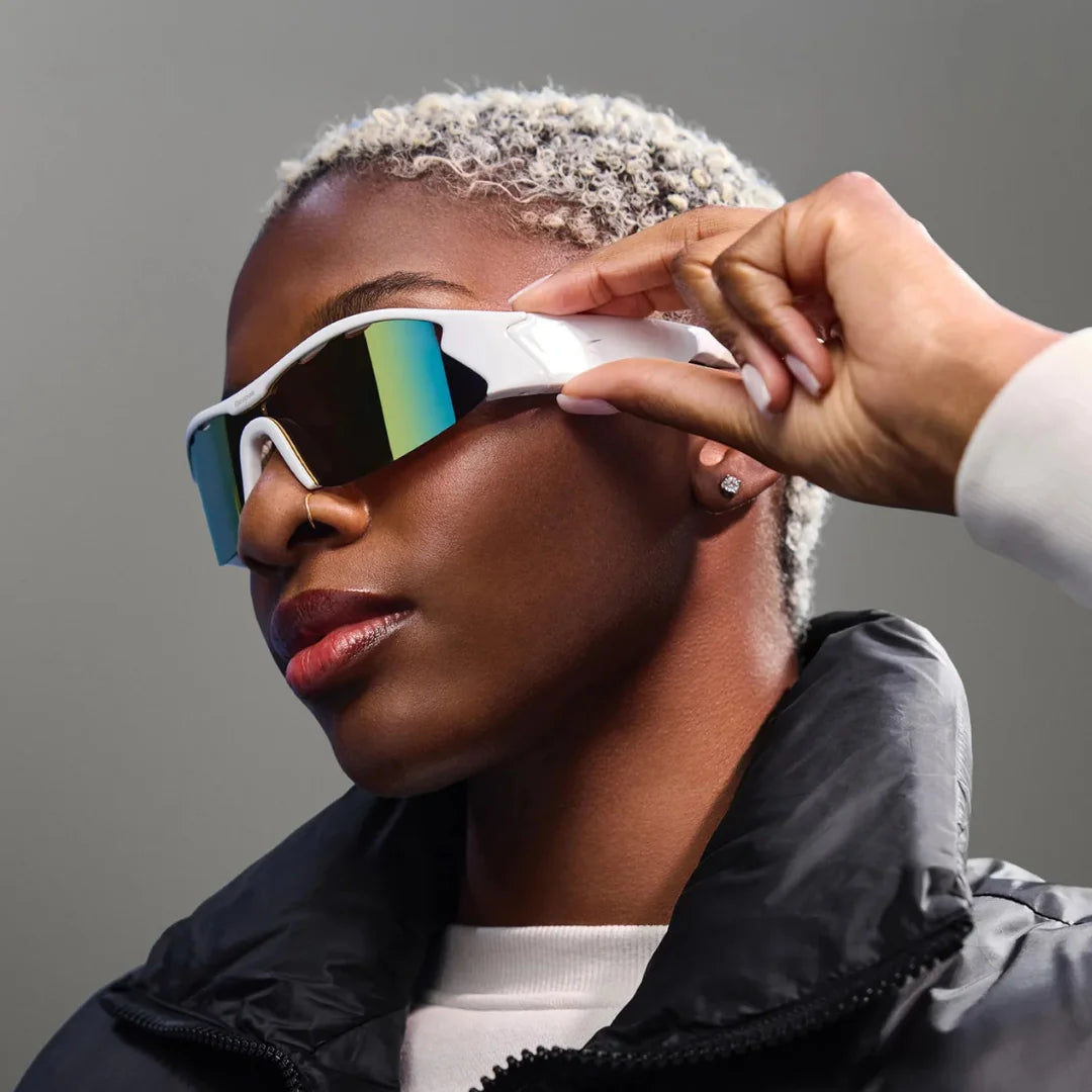 Reebok Flash | Lentes de Sol Deportivos con Audio Bluetooth HiFi, Protección UV, Unisex - Por Lucyd
