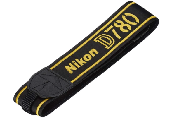 Nikon D780