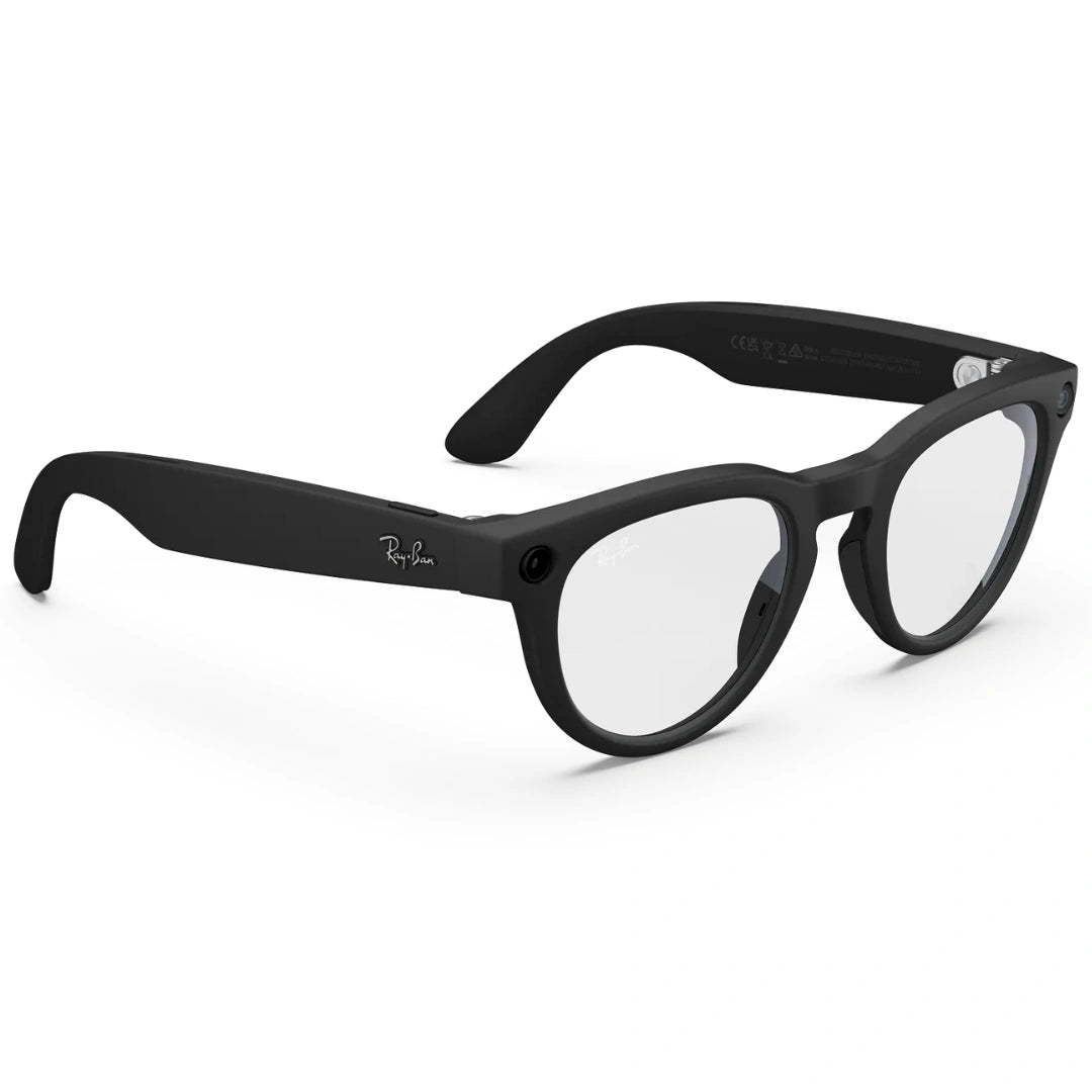 Gafas graduadas inteligentes Ray-Ban Meta Wayfarer negras mate. Montura opaca con lentes transparentes y altavoces en las patillas.